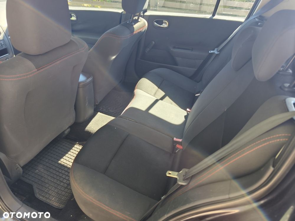Renault Megane - 7