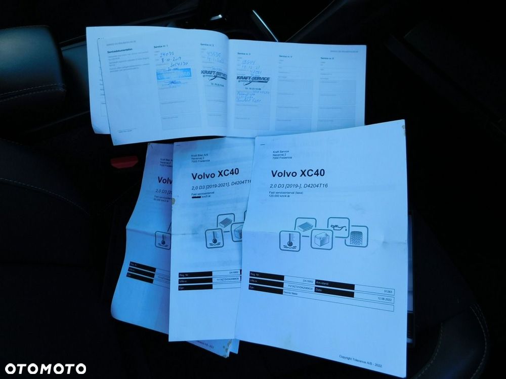 Volvo XC 40 D3 Momentum Pro - 23