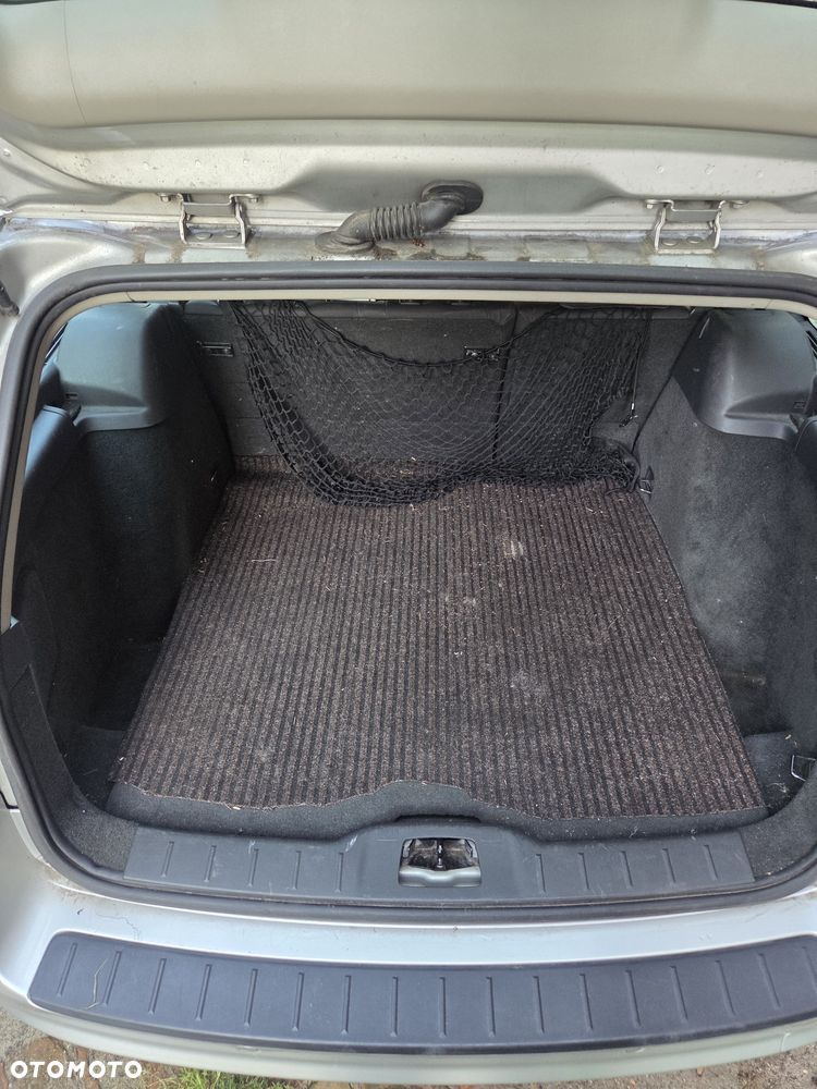 Volvo V50 - 4