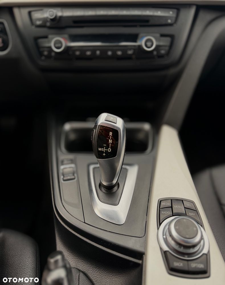 BMW Seria 3 - 8