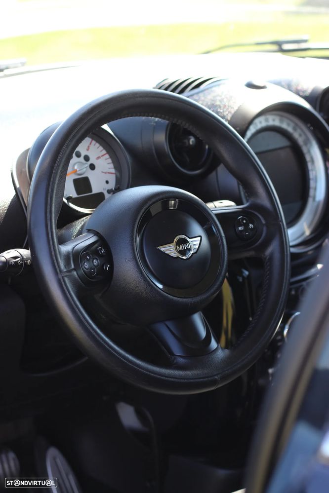 MINI Countryman Cooper D - 10