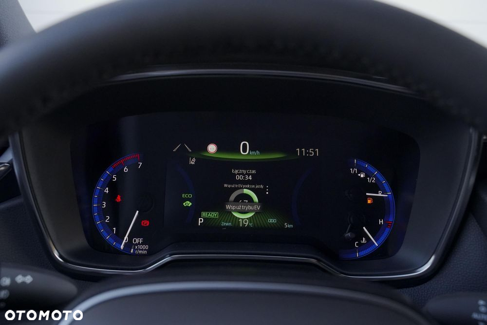 Suzuki Swace 1.8 Hybrid Premium Plus CVT - 14