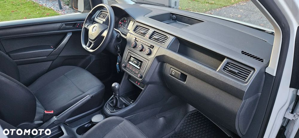 Volkswagen Caddy - 33