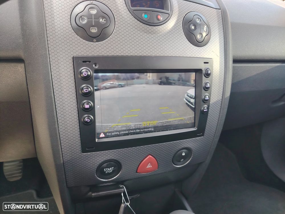 Renault Mégane 1.5 dCi L. Dynamique - 13