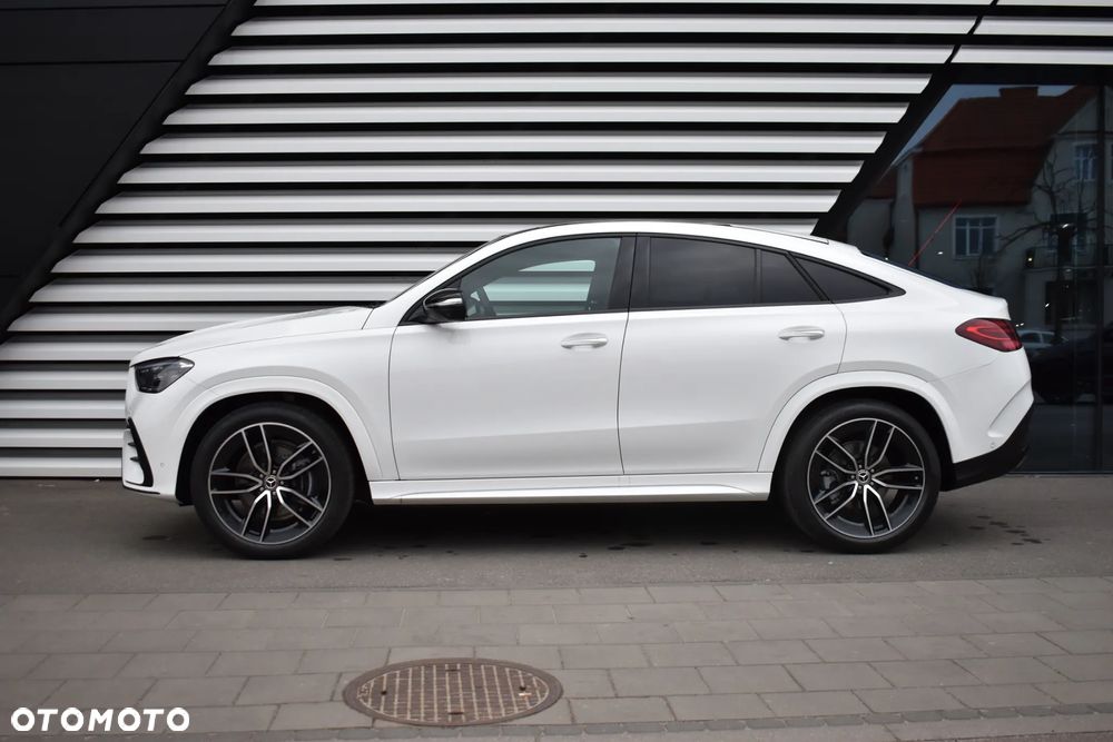 Mercedes-Benz GLE 300 d 4Matic 9G-TRONIC AMG Line Advanced Plus - 5