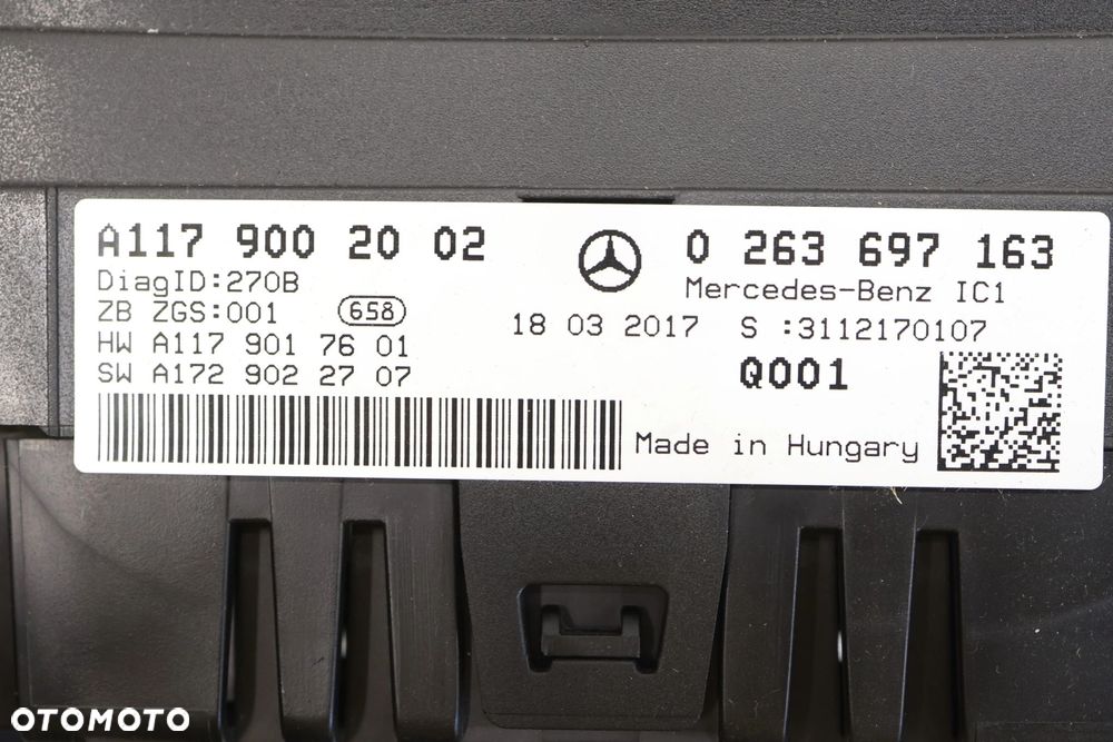 Mercedes CLA W117 licznik A1179002002 - 2