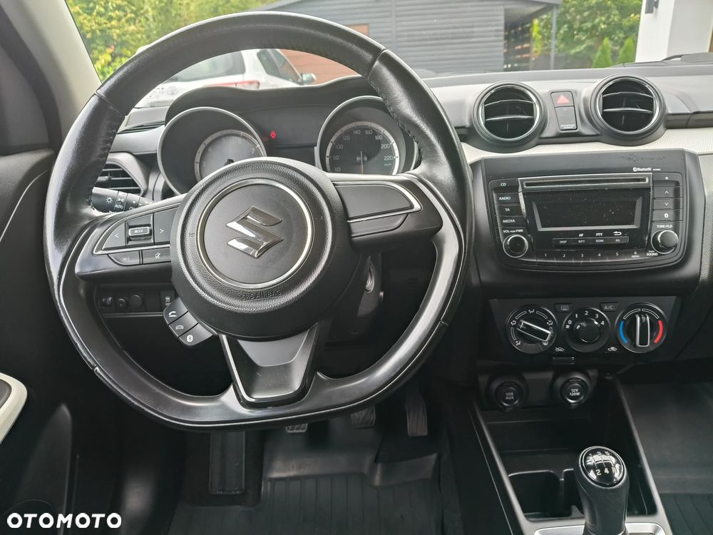 Suzuki Swift 1.2 Premium - 14