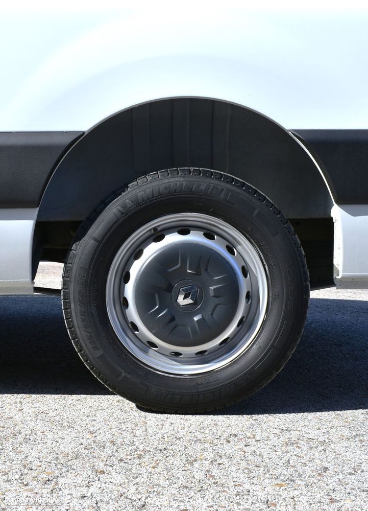 Renault Master 2.3 dCi L2H2 3.5T - 6