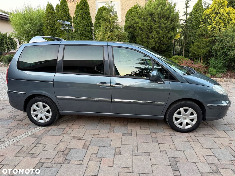 Peugeot 807 HDi 135 Allure - 5