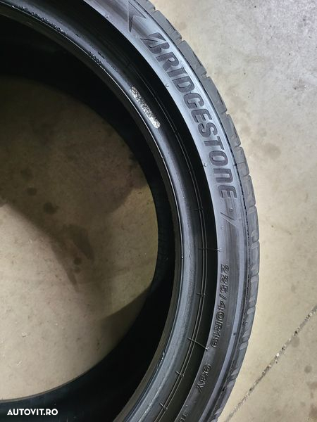 225/40/19 Bridgestone 2piese - 5