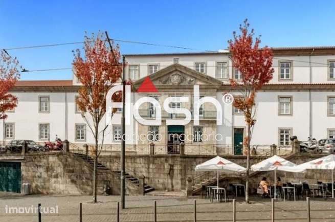 Espaços de Escritórios na Batalha - Porto - Grande imagem: 2/12