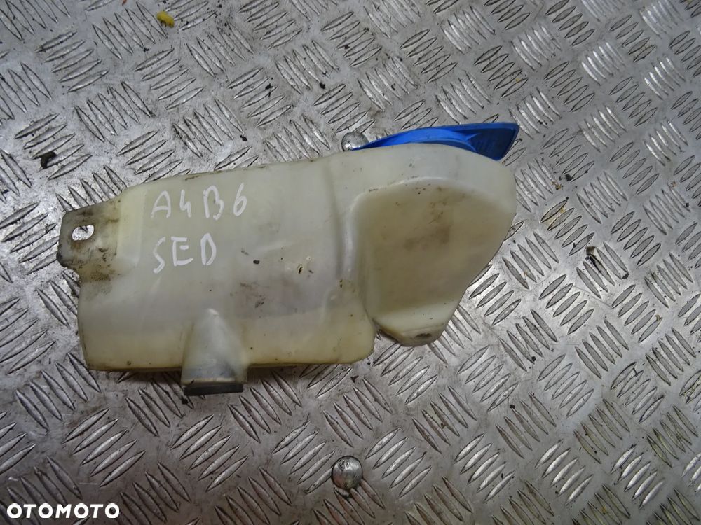 AUDI A4 B6 SEDAN 00-06 1.9 TDI AWX ZBIORNICZEK SPRYSKIWACZY 8E0955453K - 1
