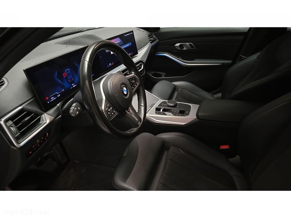 BMW Seria 3 320d xDrive mHEV M Sport - 16