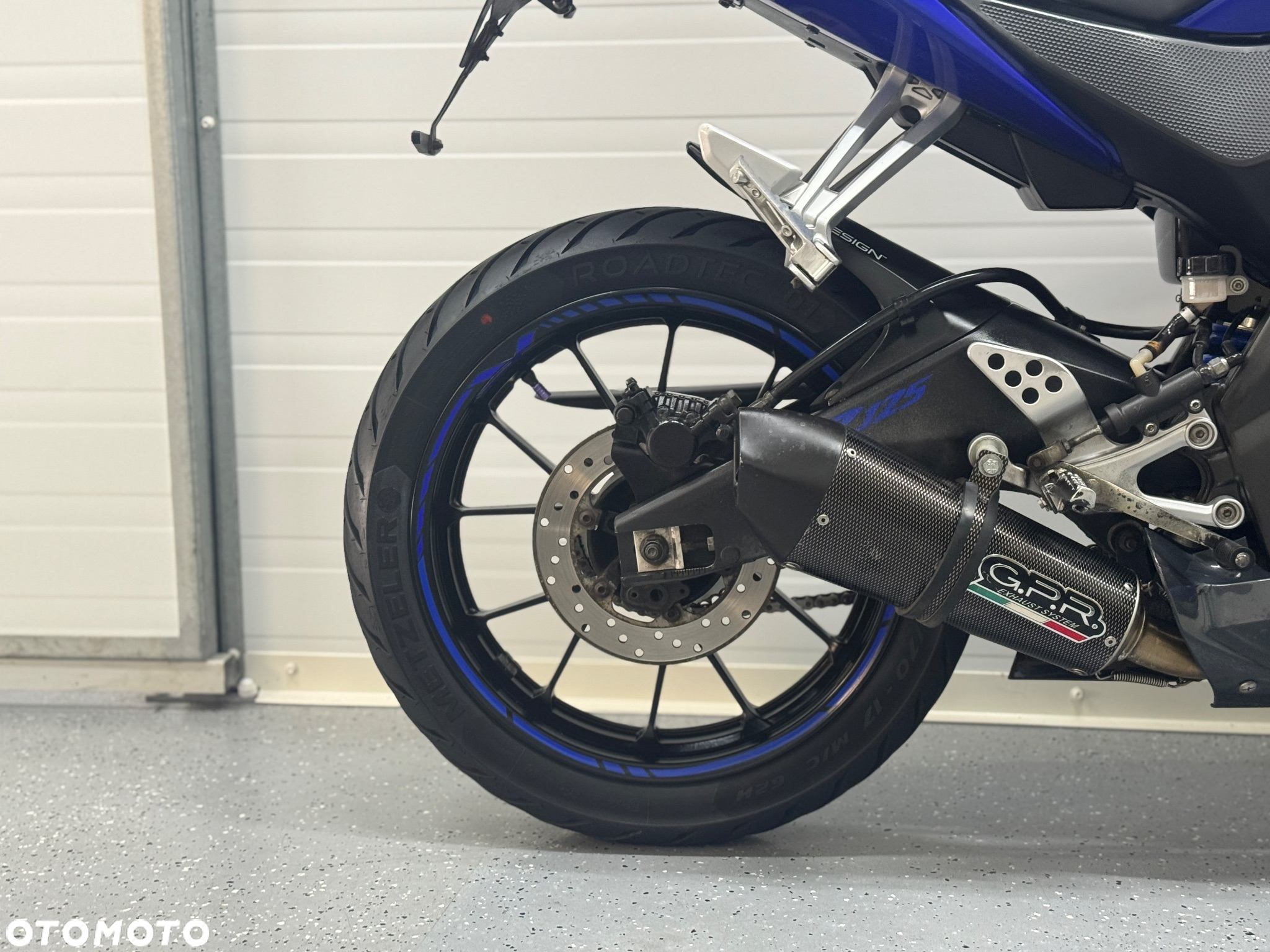 Yamaha R125 - 4
