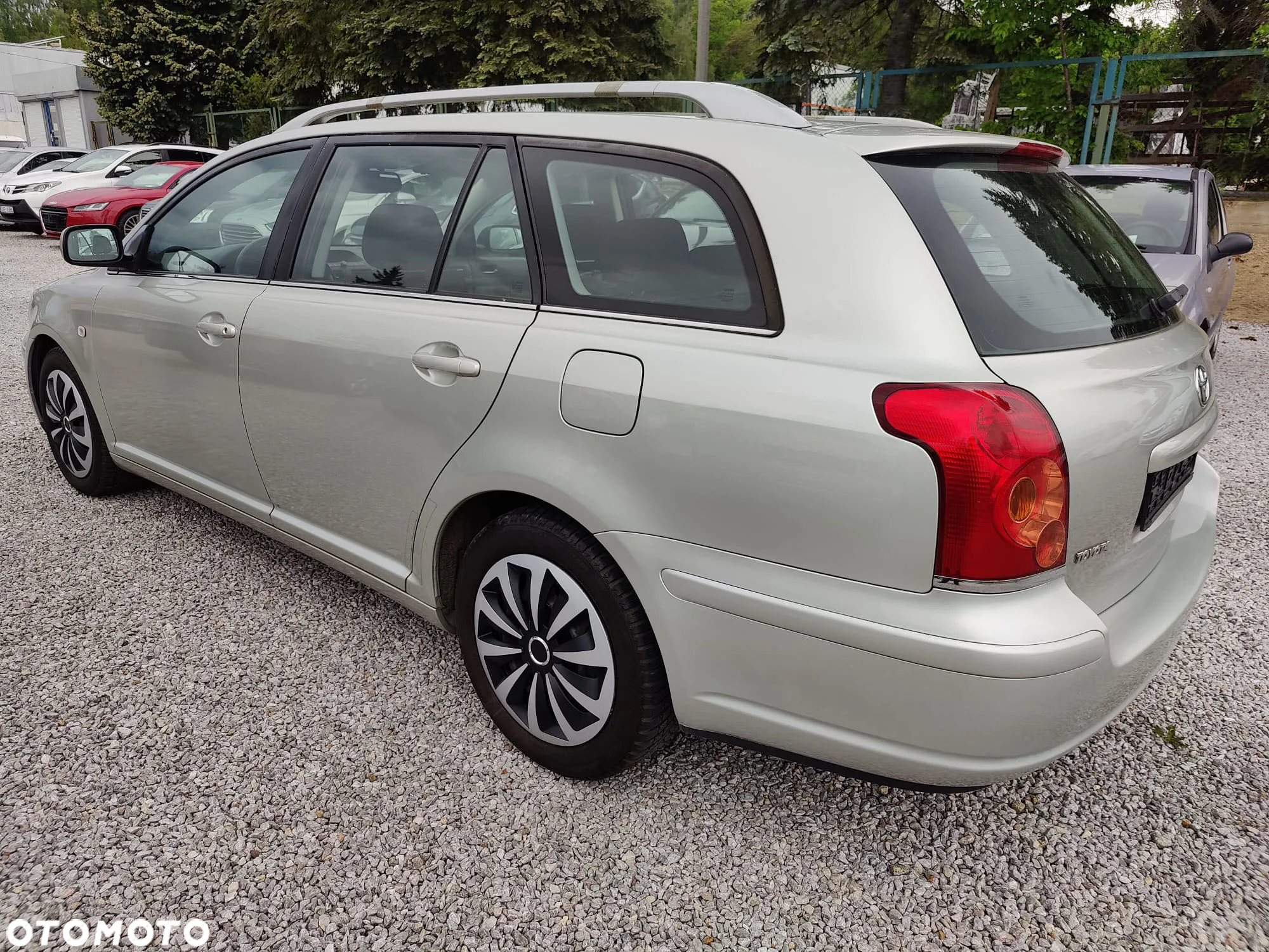 Toyota Avensis - 3