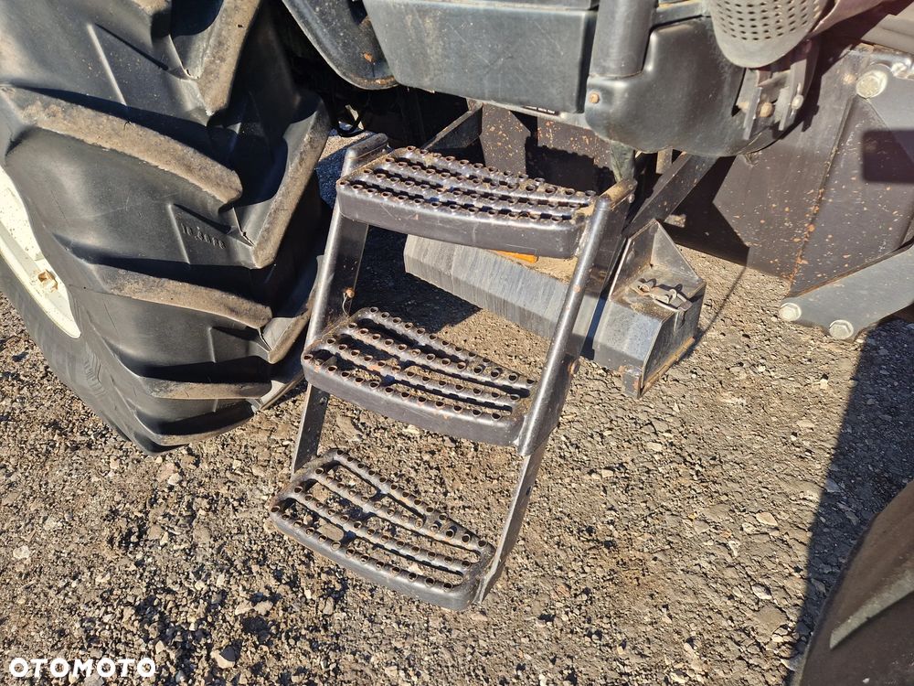 Valtra 8050 HiTech - 23