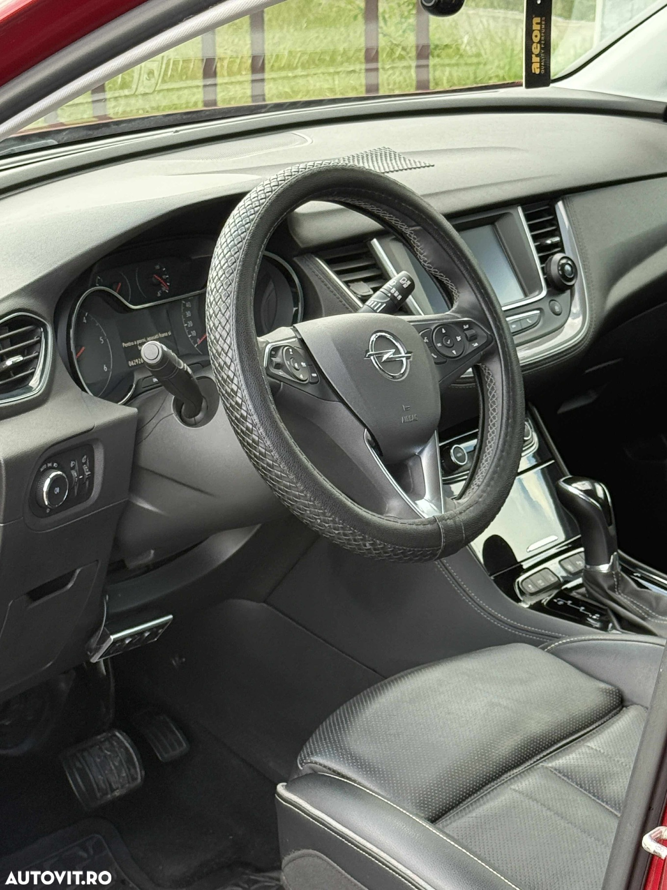 Opel Grandland X 2.0 START/STOP Aut. Innovation - 10