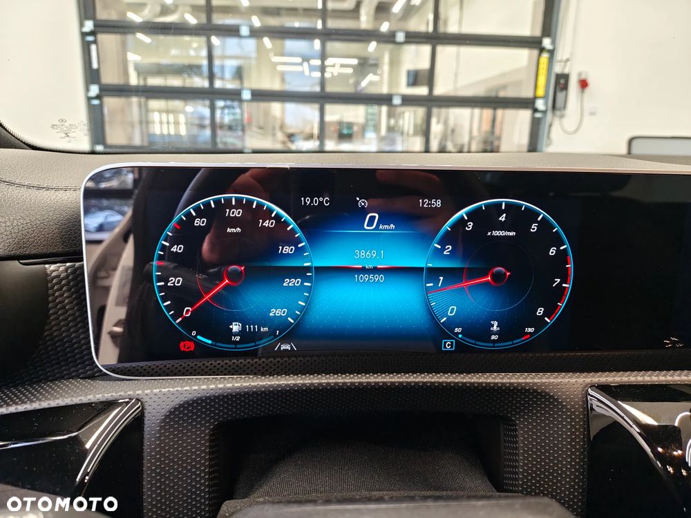 Mercedes-Benz CLA 180 Progressive - 16