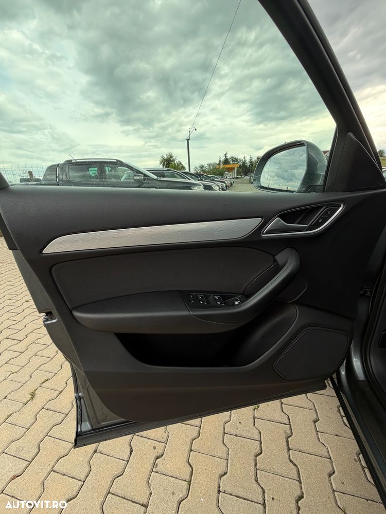 Audi Q3 2.0 TDI Quattro S tronic - 9