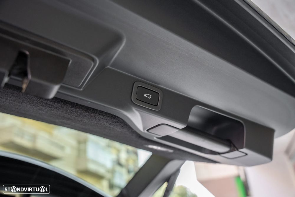 Land Rover Range Rover Sport D350 Autobiography - 27