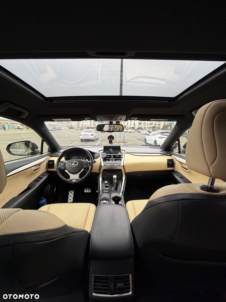 Lexus NX 200t AWD F Sport - 12