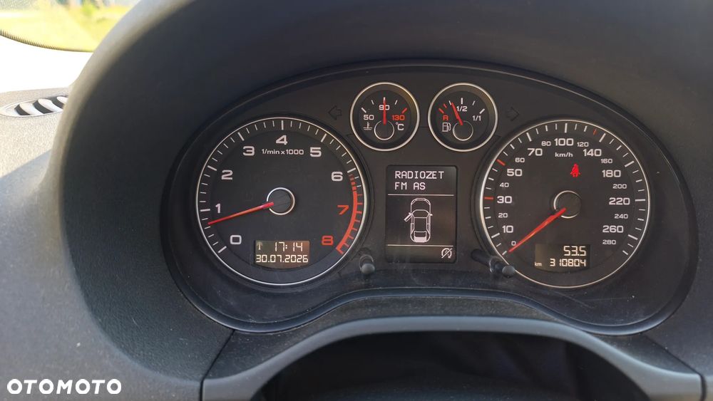 Audi A1 3-drzwiowe 1.4 TFSI Ambition - 9