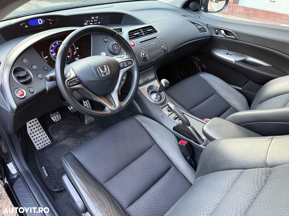 Honda Civic 1.8i-VTEC Sport - 6