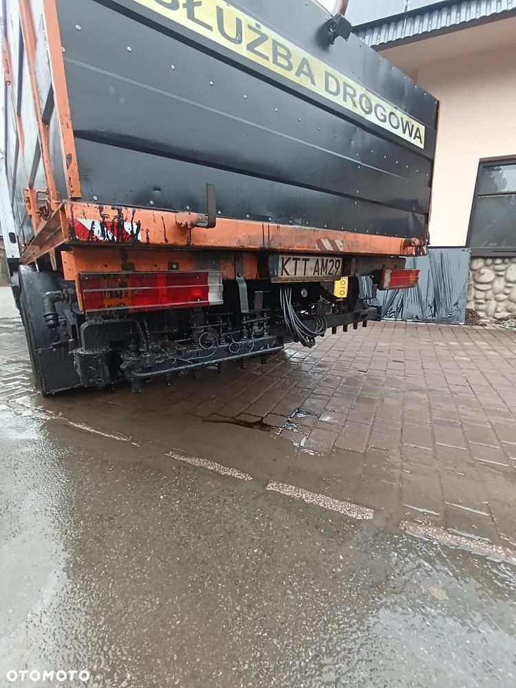 Mercedes-Benz 815 - 5