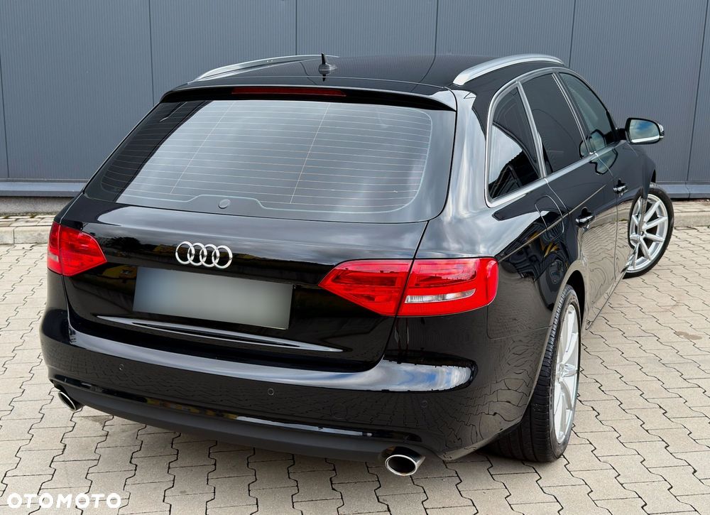 Audi A4 Avant 3.0 TDI DPF Attraction - 4