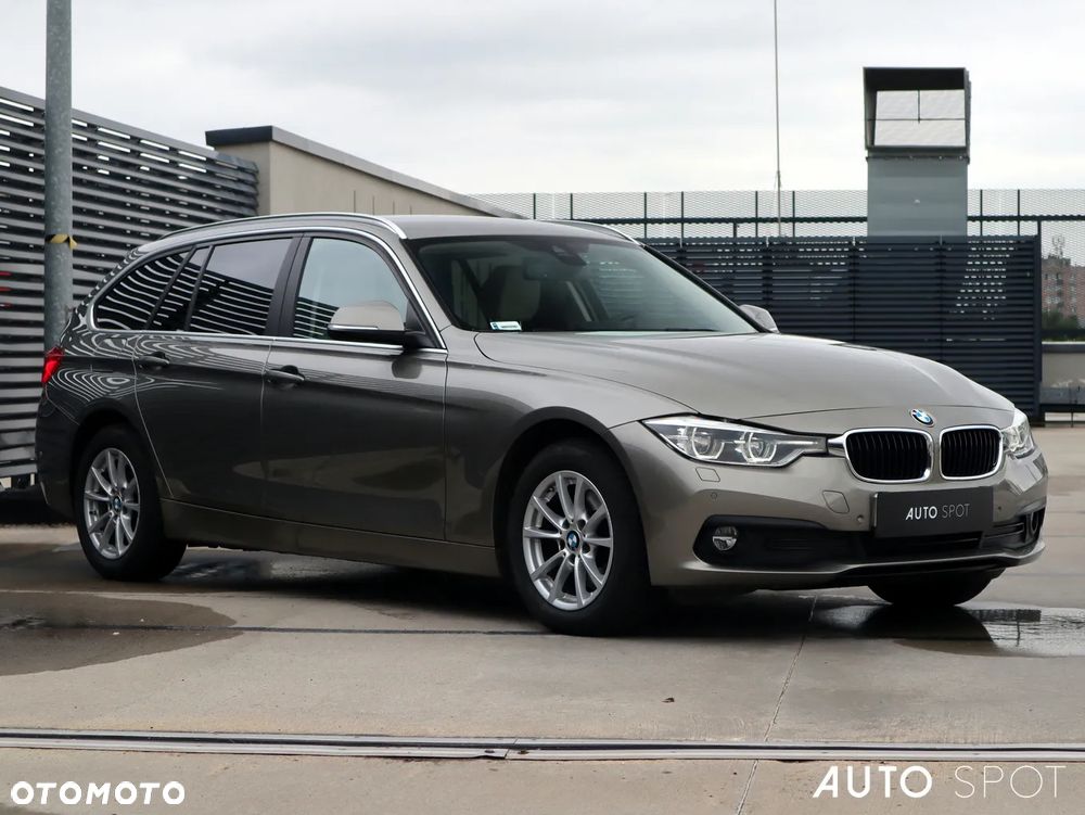 BMW Seria 3 320d xDrive Advantage - 8