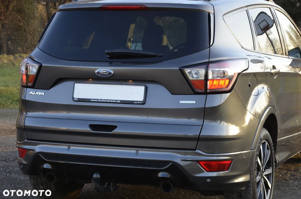 Ford Kuga - 11