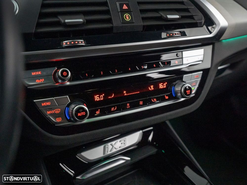BMW iX3 Impressive - 30