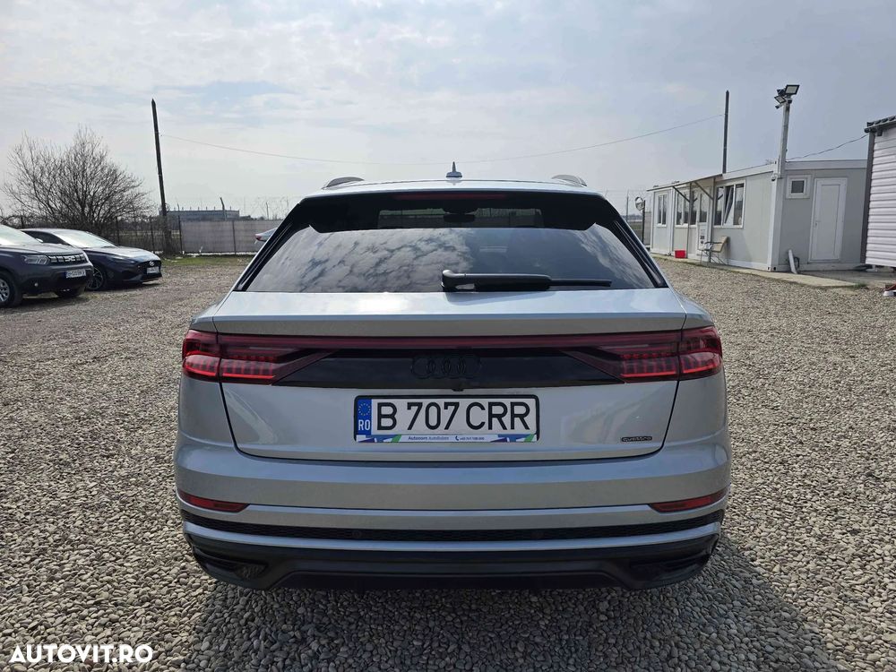 Audi Q8 - 4