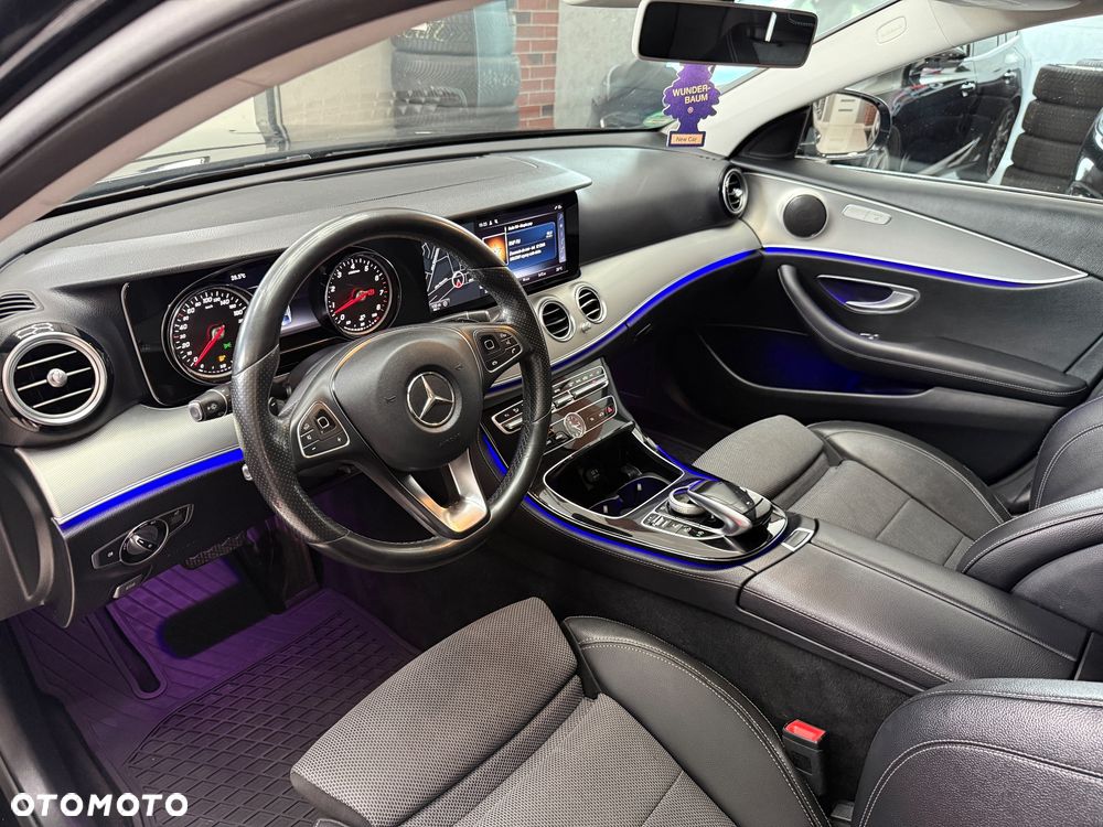 Mercedes-Benz Klasa E 200 7G-TRONIC Avantgarde - 18