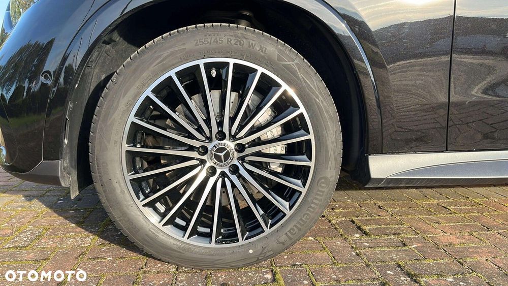 Mercedes-Benz GLC - 17