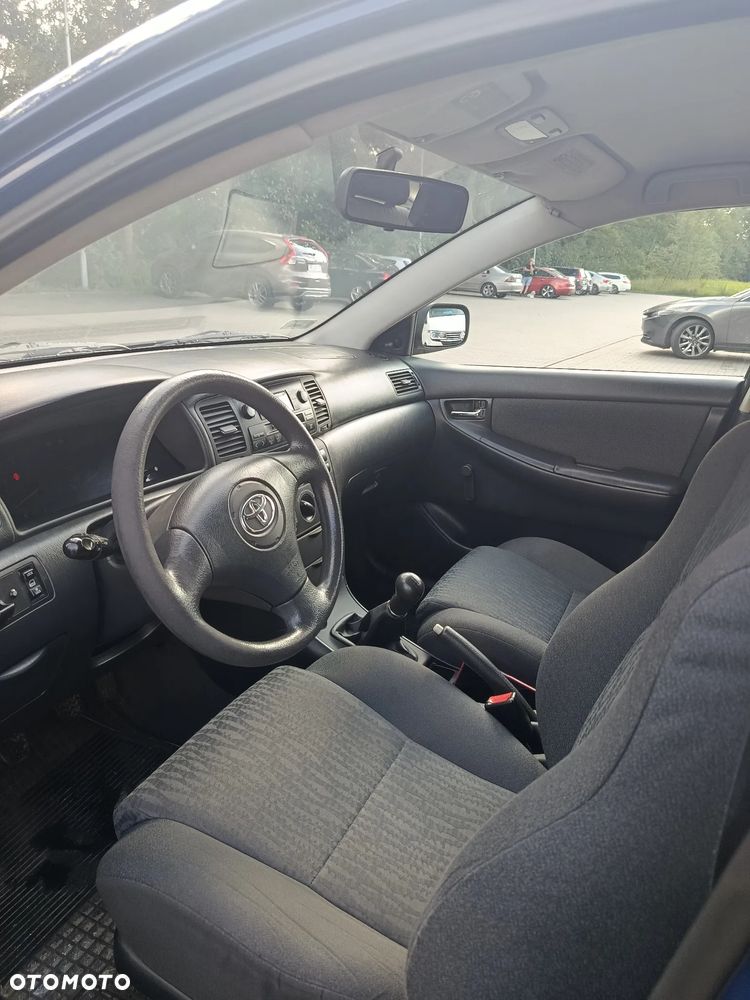 Toyota Corolla 1.4 VVT-i Base - 11