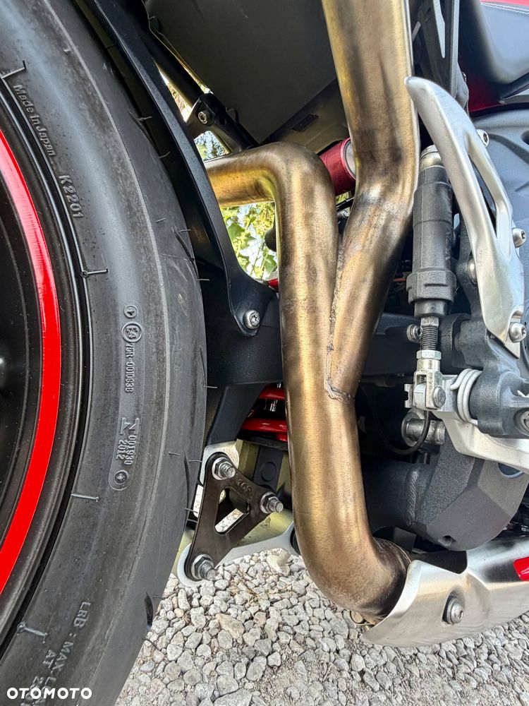 Triumph Speed Triple - 25
