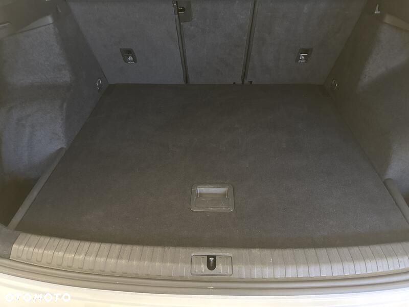 Audi Q3 35 TFSI S tronic - 23
