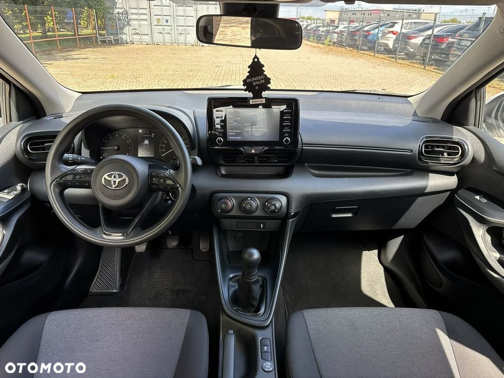 Toyota Yaris 1.0 Active - 13