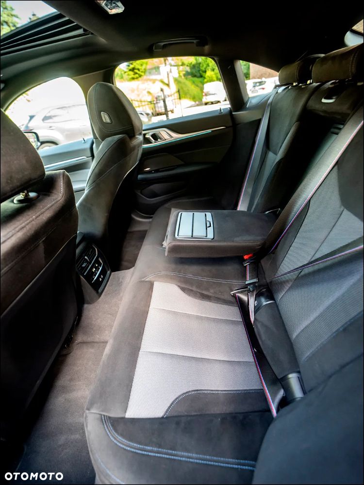 BMW Seria 4 420d xDrive mHEV M Sport - 36