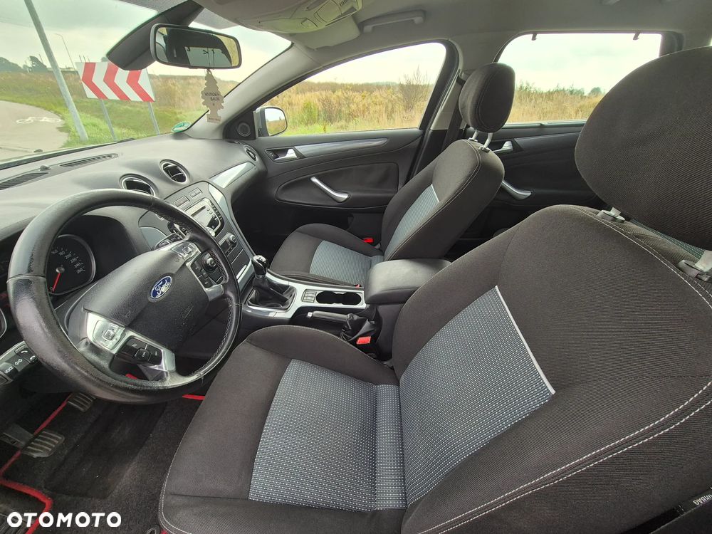 Ford Mondeo 2.0 Viva Titanium - 15