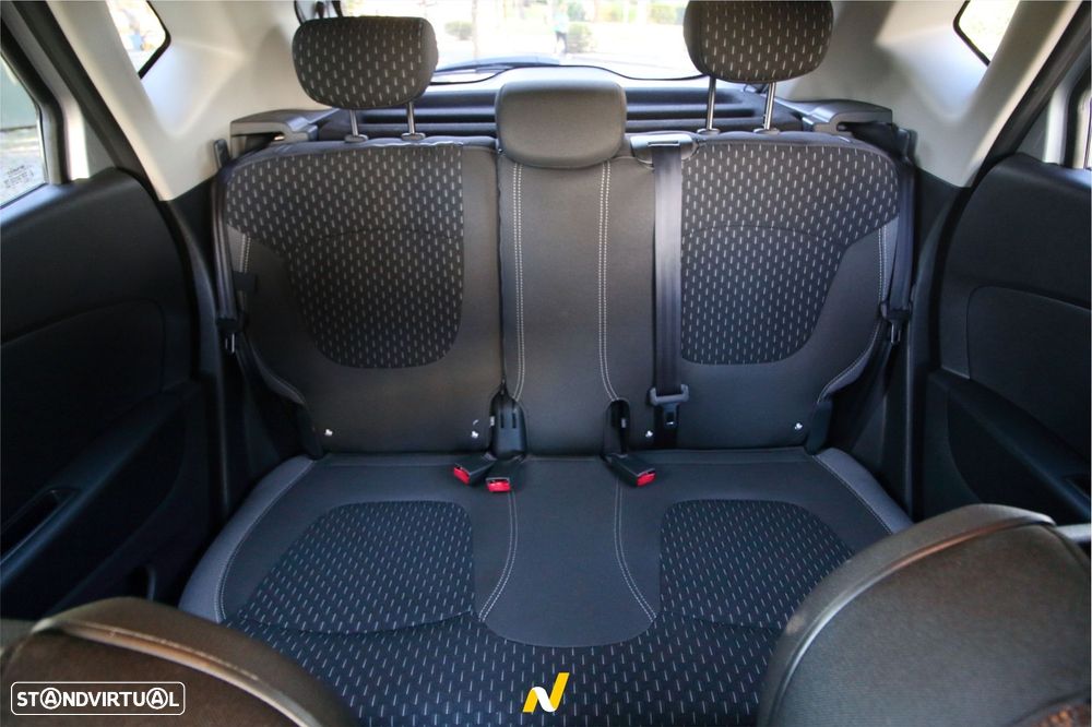 Renault Captur 1.5 dCi Exclusive - 10