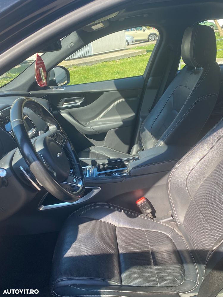 Jaguar F-Pace 20d AWD Aut. R-Sport - 6