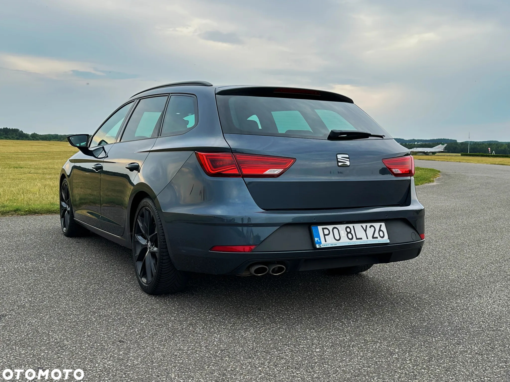 Seat Leon 1.5 EcoTSI Evo FR Black S&S - 4