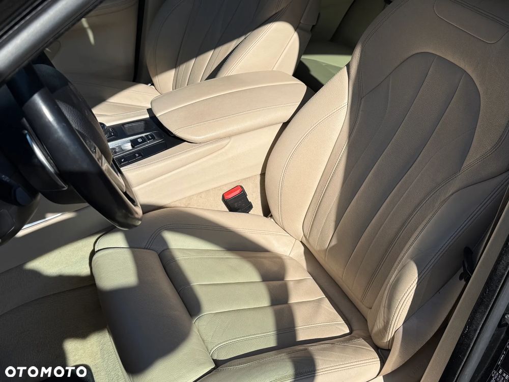 BMW X6 xDrive30d - 26