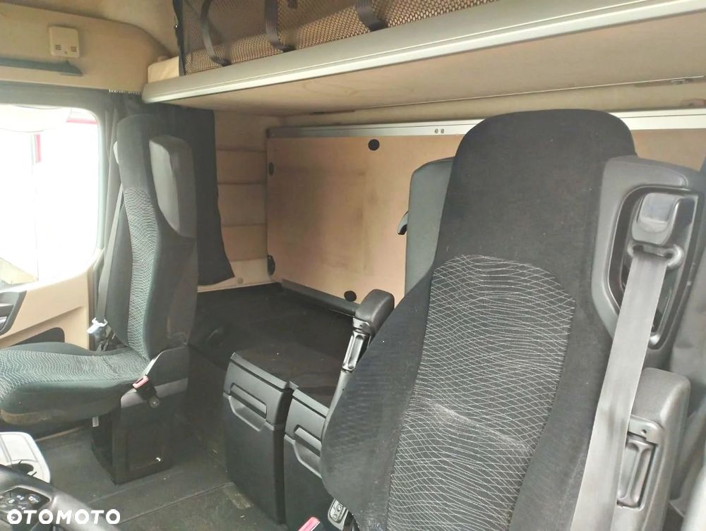 Mercedes-Benz Actros 1845 - 9