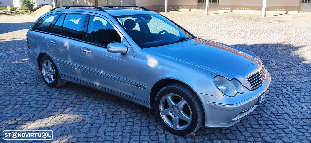 Mercedes-Benz C 220 T CDI Avantgarde - 2