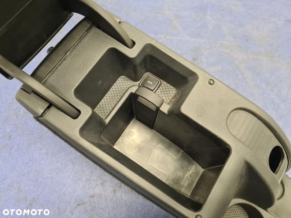 SKODA OCTAVIA II LIFT PODŁOKIETNIK - 9