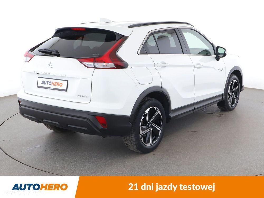 Mitsubishi Eclipse Cross - 6