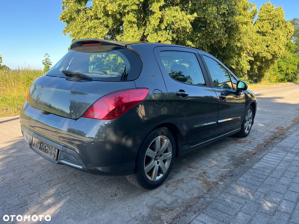 Peugeot 308 - 18